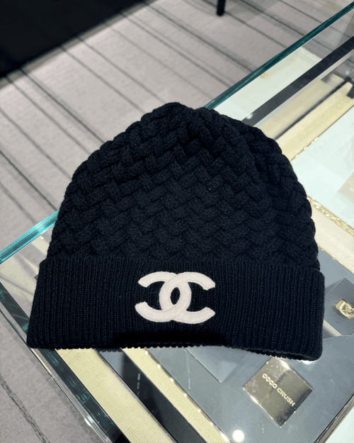 CHANEL 24K AAA588 Black Beanie | 香奈兒 冷帽 (黑色)