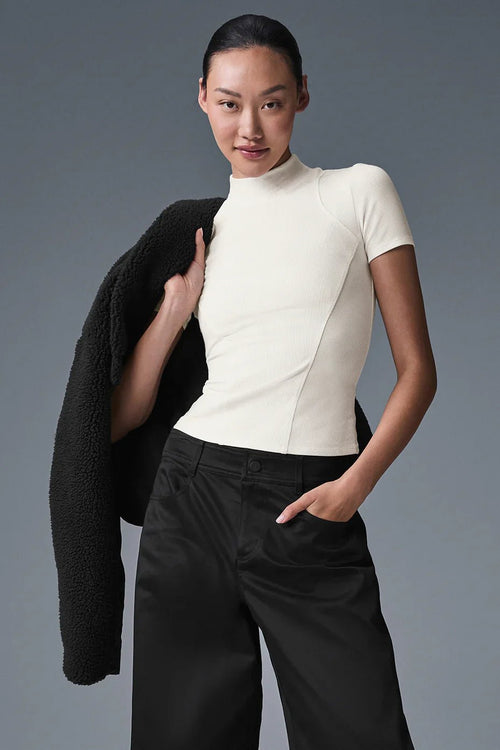 ALO YOGA Ribbed Mesmerize Short Sleeve | 羅紋短袖上衣 (多色) - LondonKelly 英國名牌代購