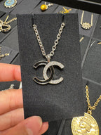 CHANEL CC Logo Pendant Necklace(Silver/Black) - LONDONKELLY 英國名牌代購