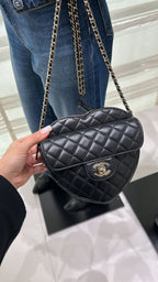 CHANEL Medium Heart Handbag | 香奈兒 心型手袋 (黑色) - LondonKelly 英國名牌代購