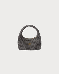 MIU MIU Wander Matelasse Nappa Leather Hobo Bag L Size | 缪缪腋下袋(大码/多色)