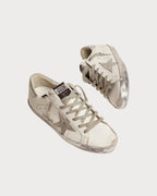 GOLDEN GOOSE Women's Super - Star with silver sparkle foxing and metal stud lettering | 黄金鹅 女款 Super - Star 搭配银色闪亮鞋边与金属铆钉字母(白色) - LondonKelly 英国名牌代购