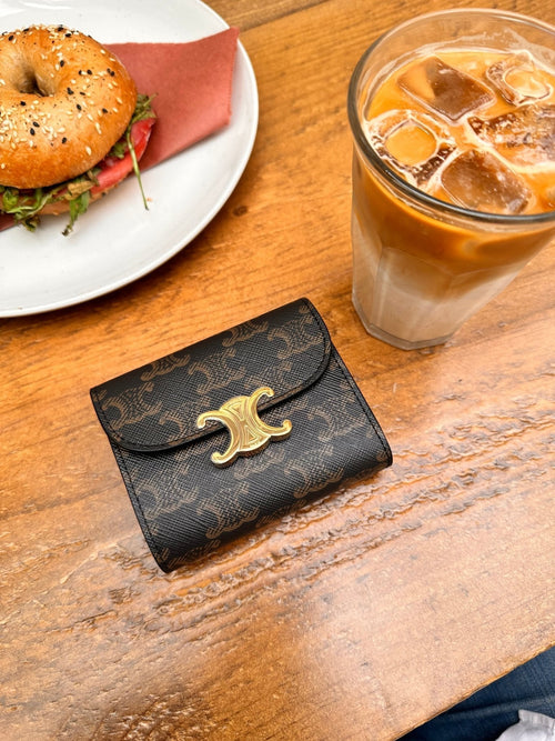 Celine 銀包推介 2026｜長銀包、短銀包、Card Holder 點揀？附香港價錢分析 - LONDONKELLY 英國名牌代購