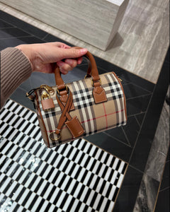 BURBERRY Mini Check Bowling Bag | 博柏利迷你袋(啡色) 