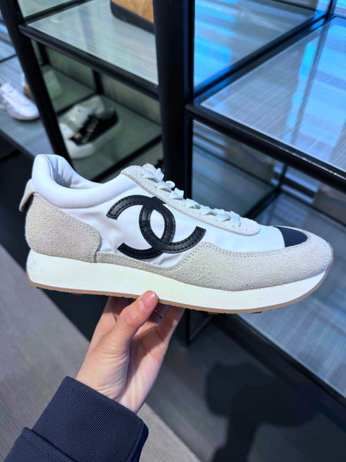 CHANEL G47131 Trainers Fabric & Suede Calfskin(Black & White) - LONDONKELLY 英國名牌代購